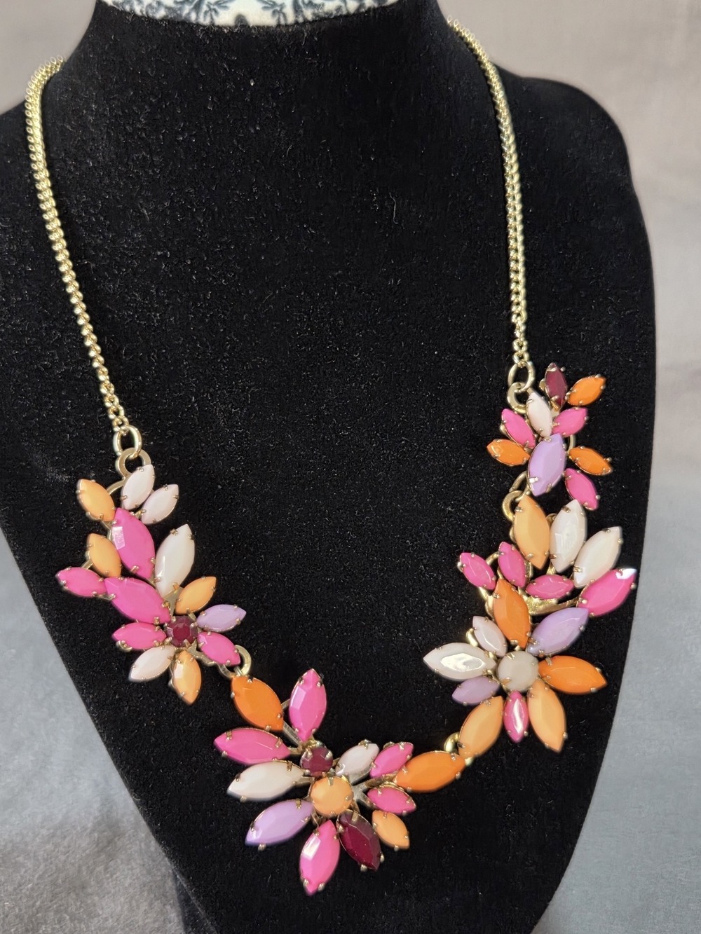 J Crew Multicolor Cabochon Cluster Flower Statement Necklace Pastel Gold Tone